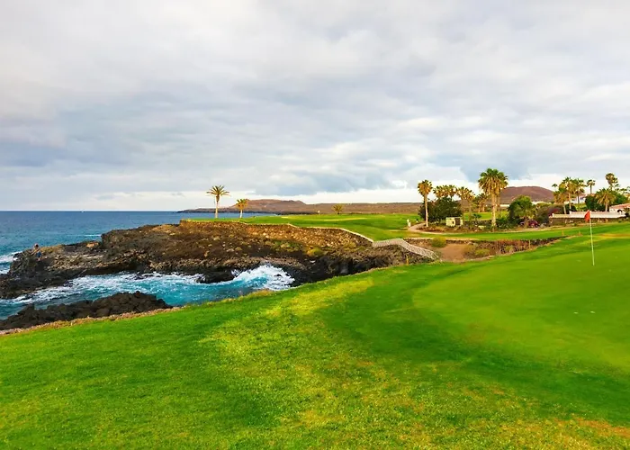Fairways Club Tatil Evi