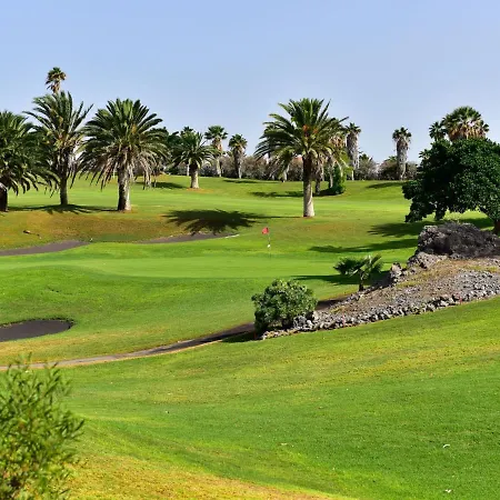 Fairways Club *